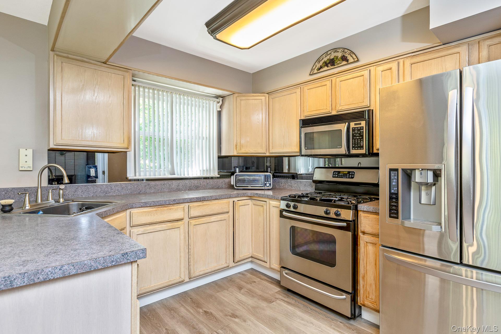 #11 photo, 36 Happy Acres Drive, Shirley , NY 11967