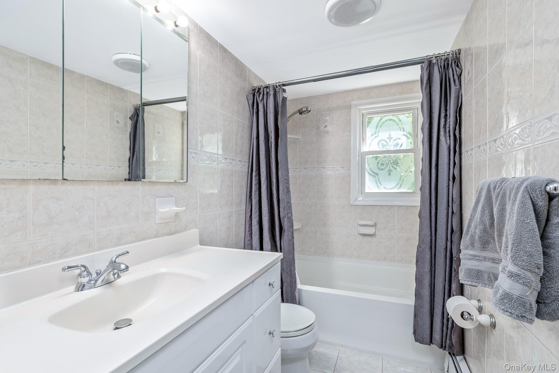 #17 photo, 36 Happy Acres Drive, Shirley , NY 11967