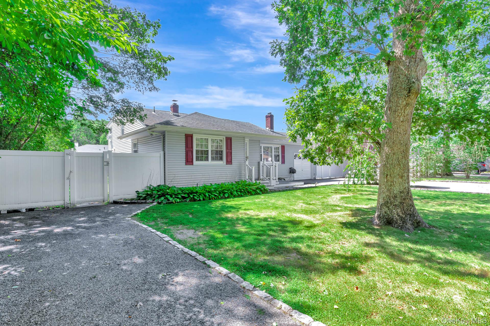 #2 photo, 36 Happy Acres Drive, Shirley , NY 11967