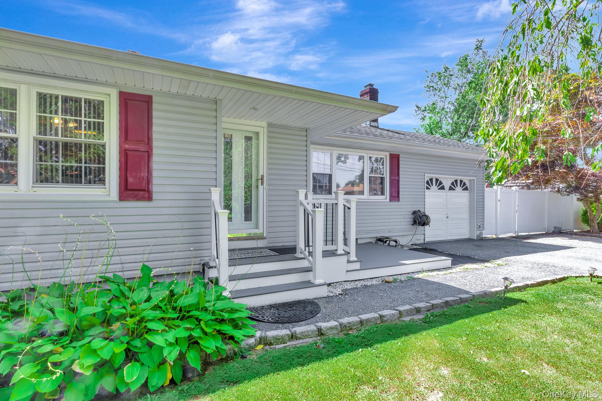 #4 photo, 36 Happy Acres Drive, Shirley , NY 11967