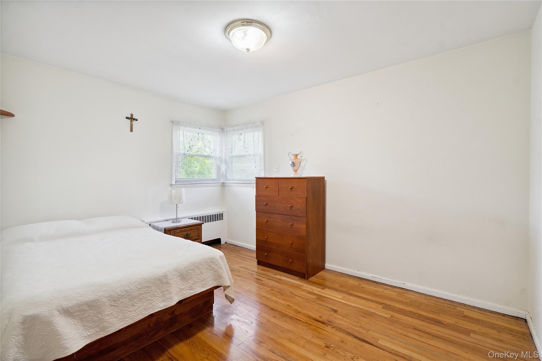 #16 photo, 402 Maple Street, ナッソー郡 West Hempstead , NY 11552