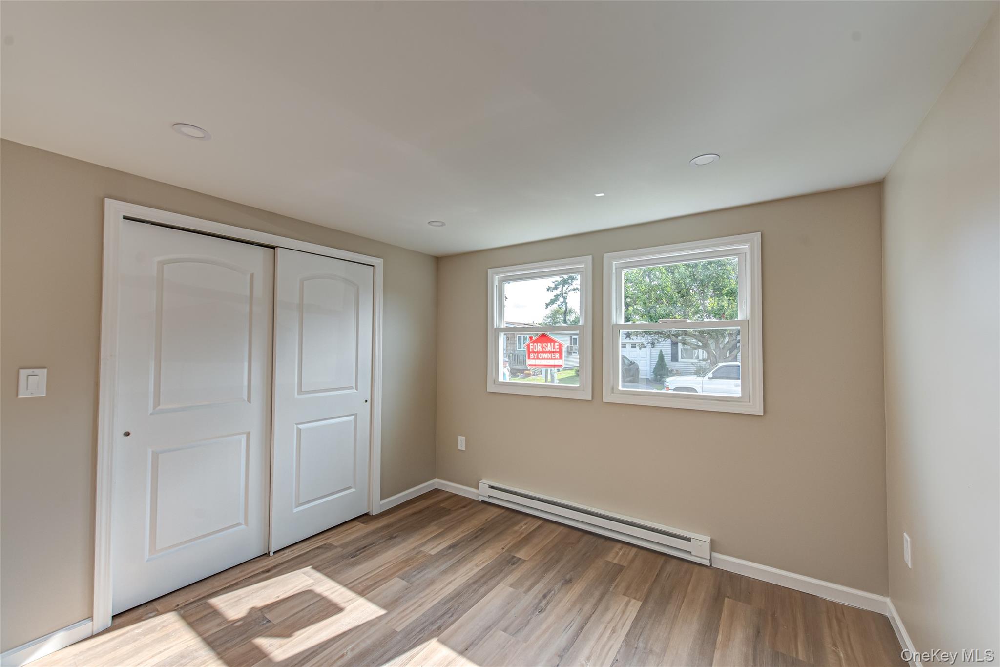 #9 photo, 145 Village Circle West, サフォーク郡 Manorville , NY 11949