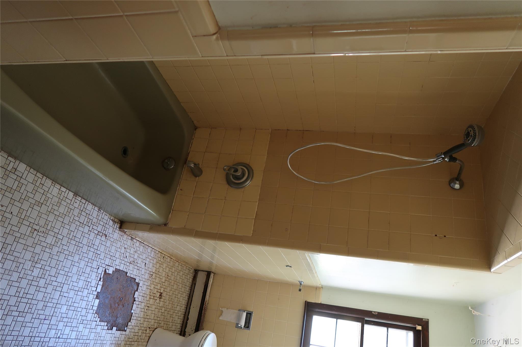 #12 photo, 2 Valley View Road, Bloomingburg , NY 12721