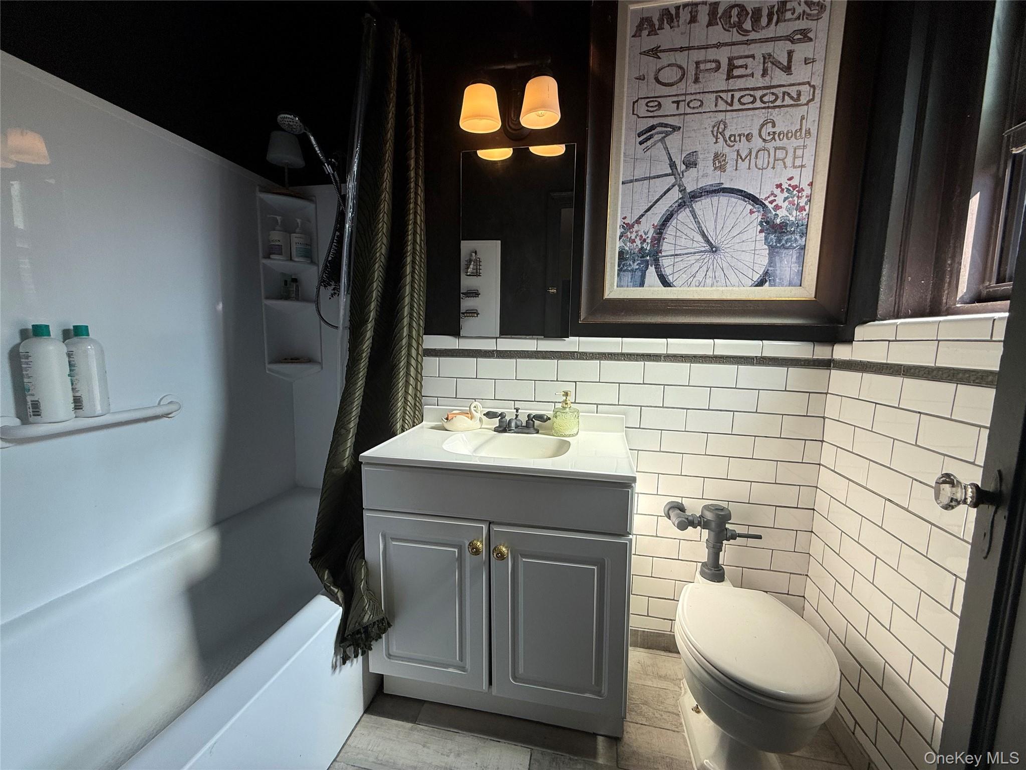 #4 photo, 141 Woodmere Boulevard, ナッソー郡 Woodmere , NY 11598