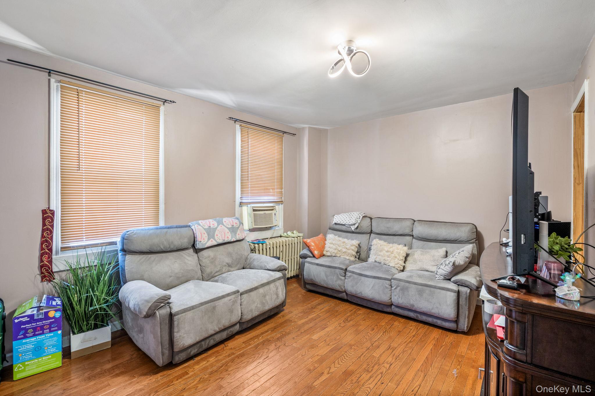 #5 photo, 116 W Parmenter Street, Newburgh , NY 12550