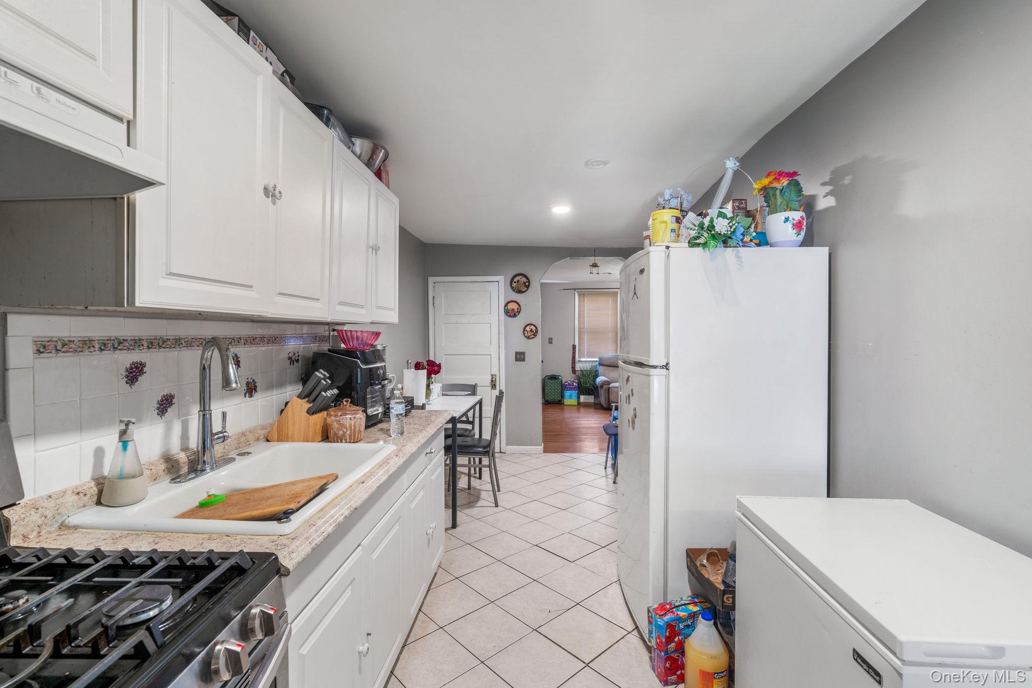 #7 photo, 116 W Parmenter Street, Newburgh , NY 12550