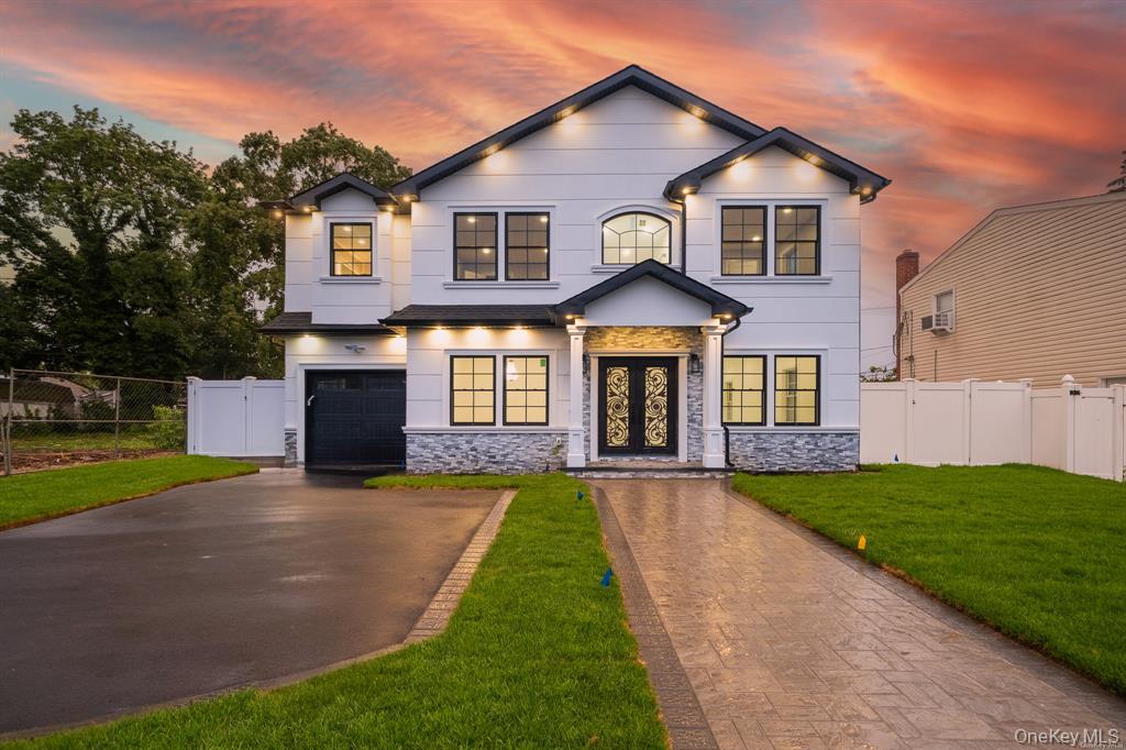 #1 photo, 12 Hoover Lane, नासाउ काउंटी Bethpage , NY 11714