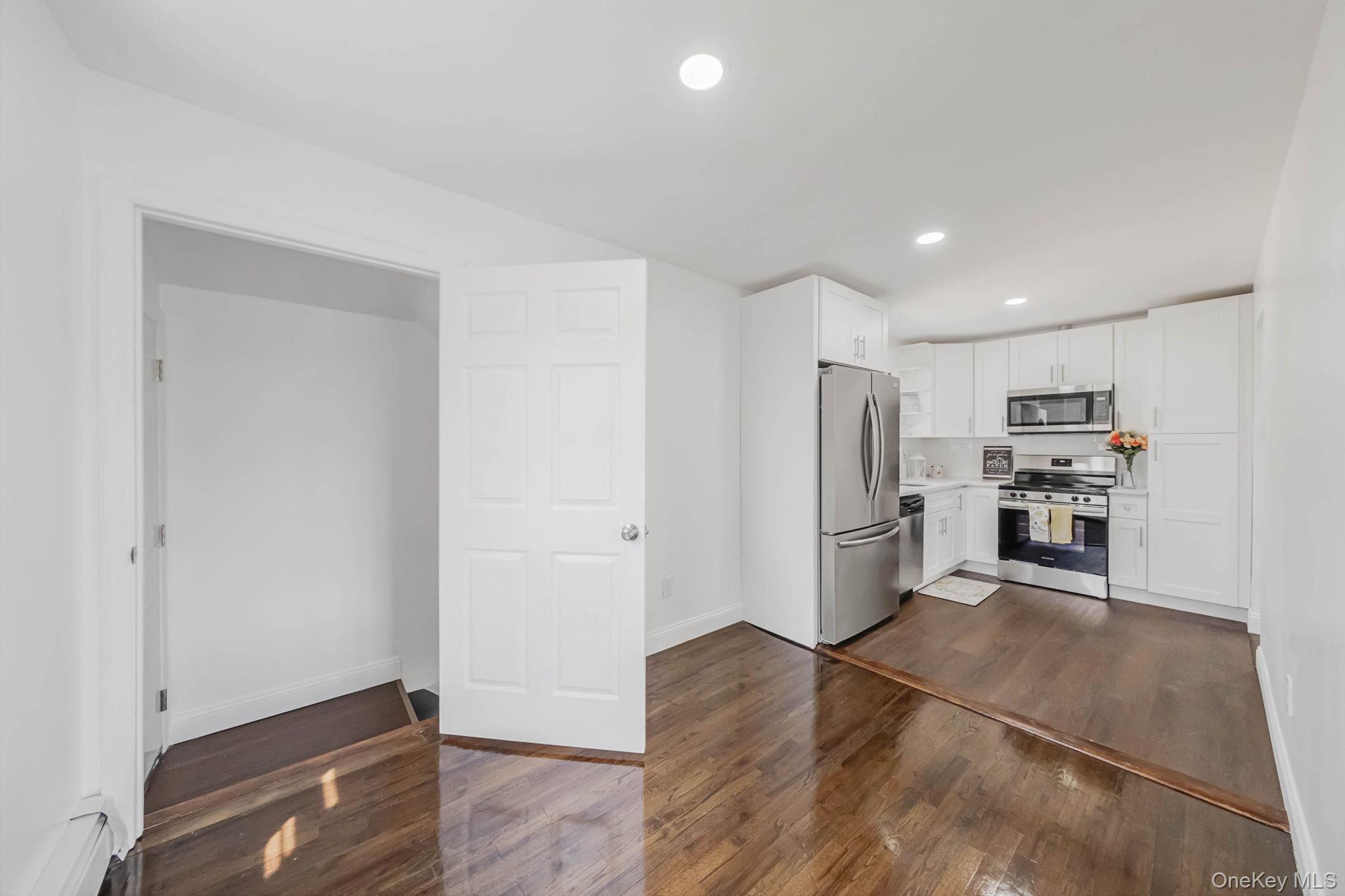 #16 photo, 21 Yucca Road, Rocky Point , NY 11778