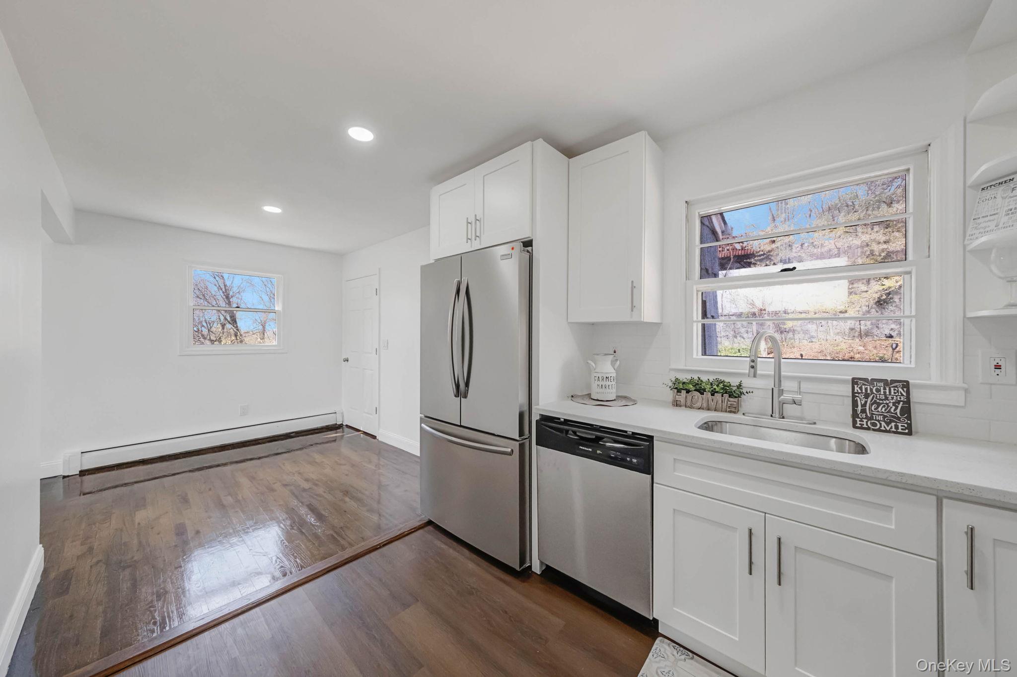 #20 photo, 21 Yucca Road, Rocky Point , NY 11778