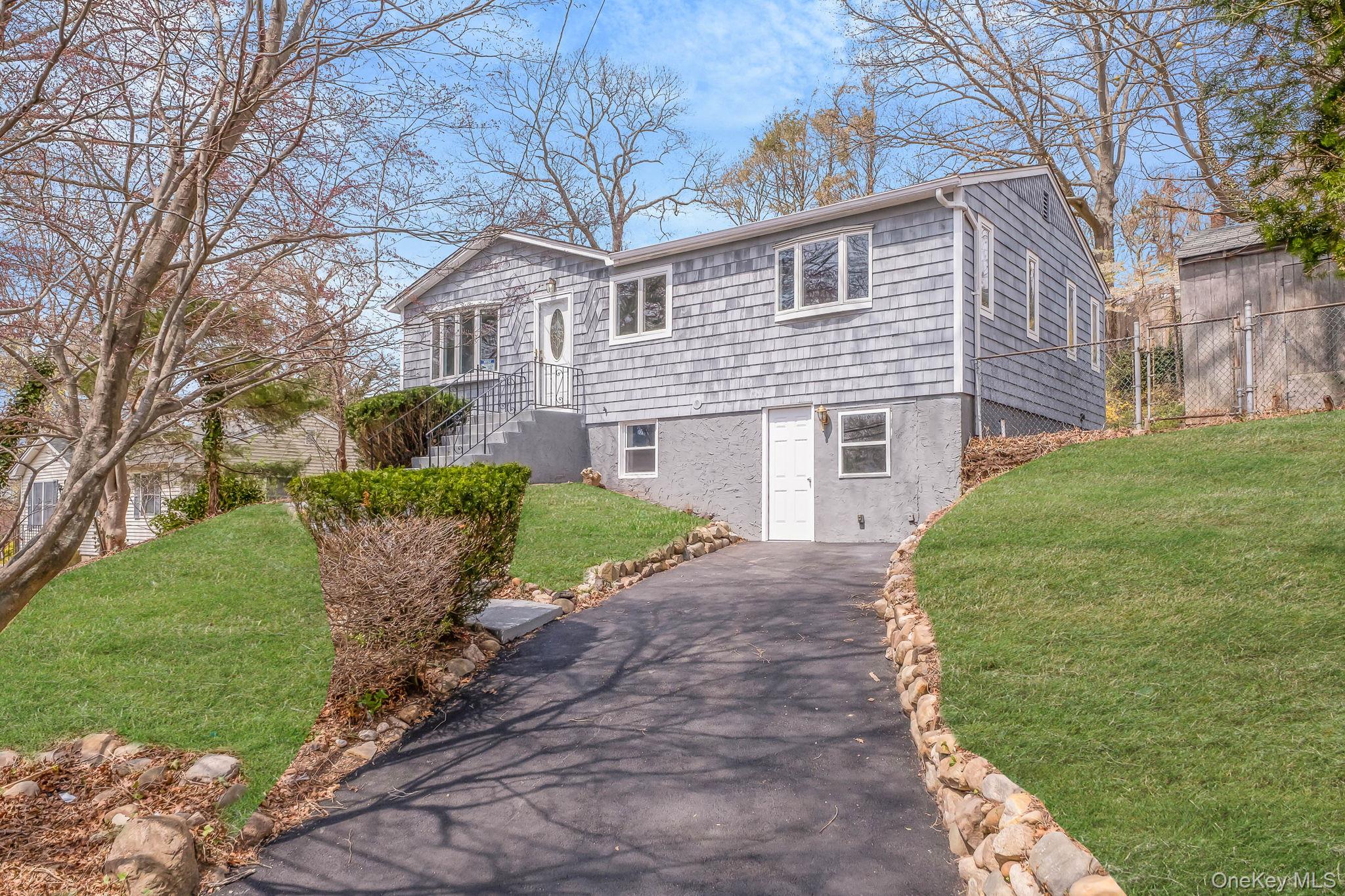 #5 photo, 21 Yucca Road, Rocky Point , NY 11778