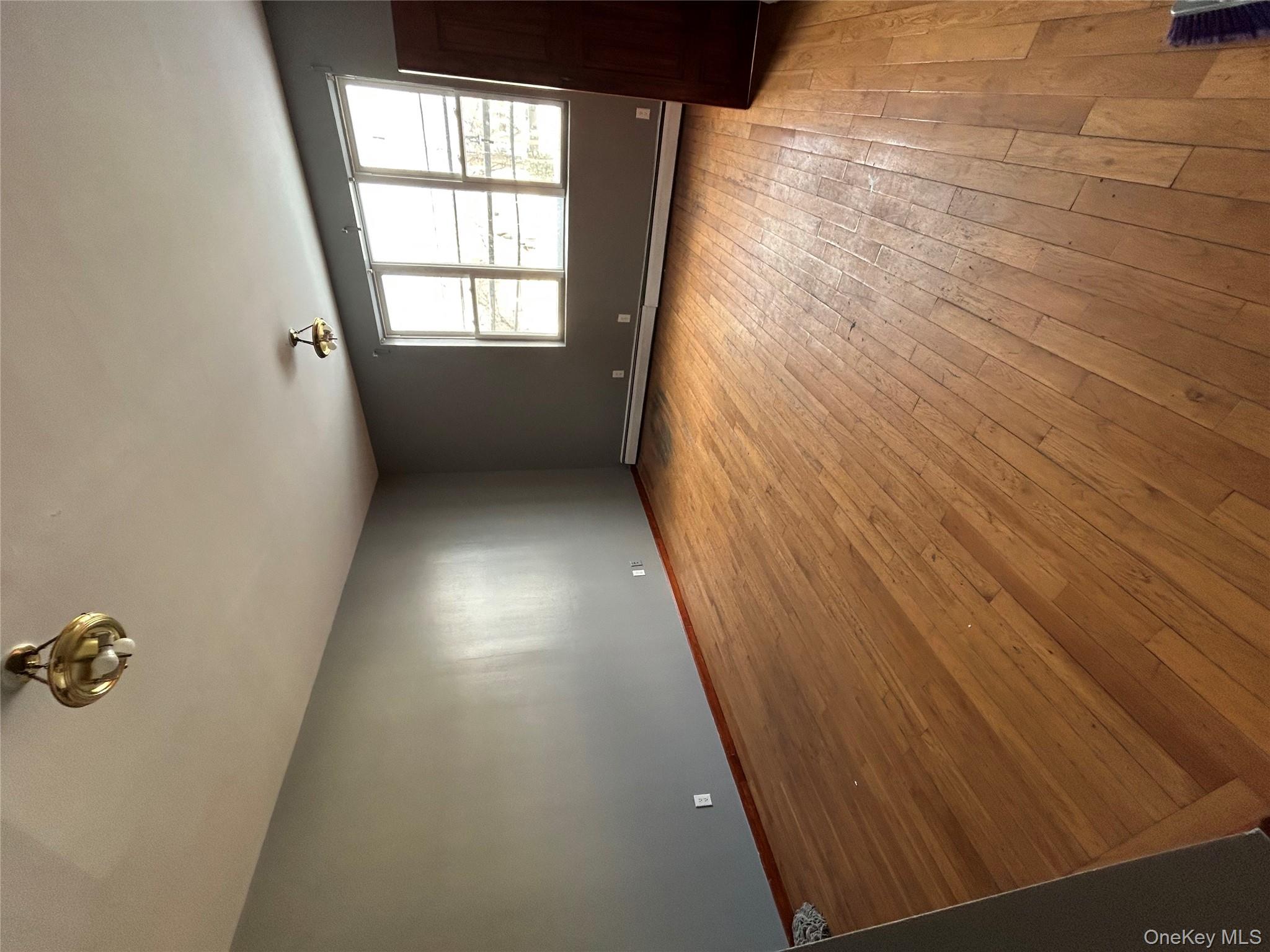 #11 photo, 141-08 Rockaway Blvd, クイーンズ区 Jamaica , NY 11436