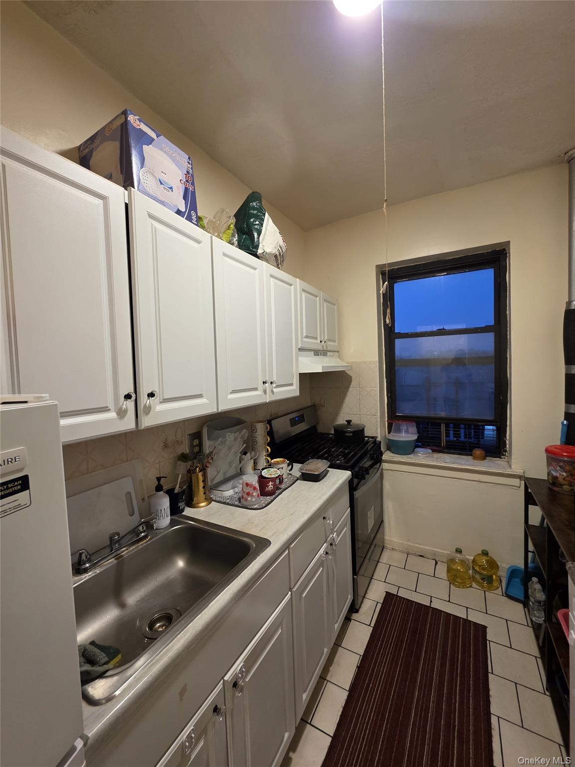 #4 photo, 70-35 BROADWAY, Jackson Heights , NY 11372