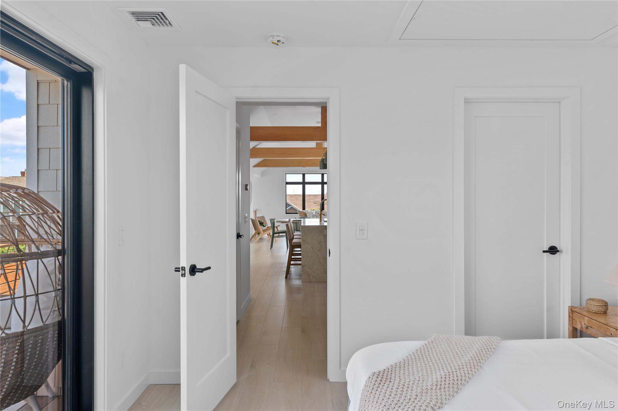 #18 photo, 319 Wilmot Road, サフォーク郡 Ocean Beach , NY 11770