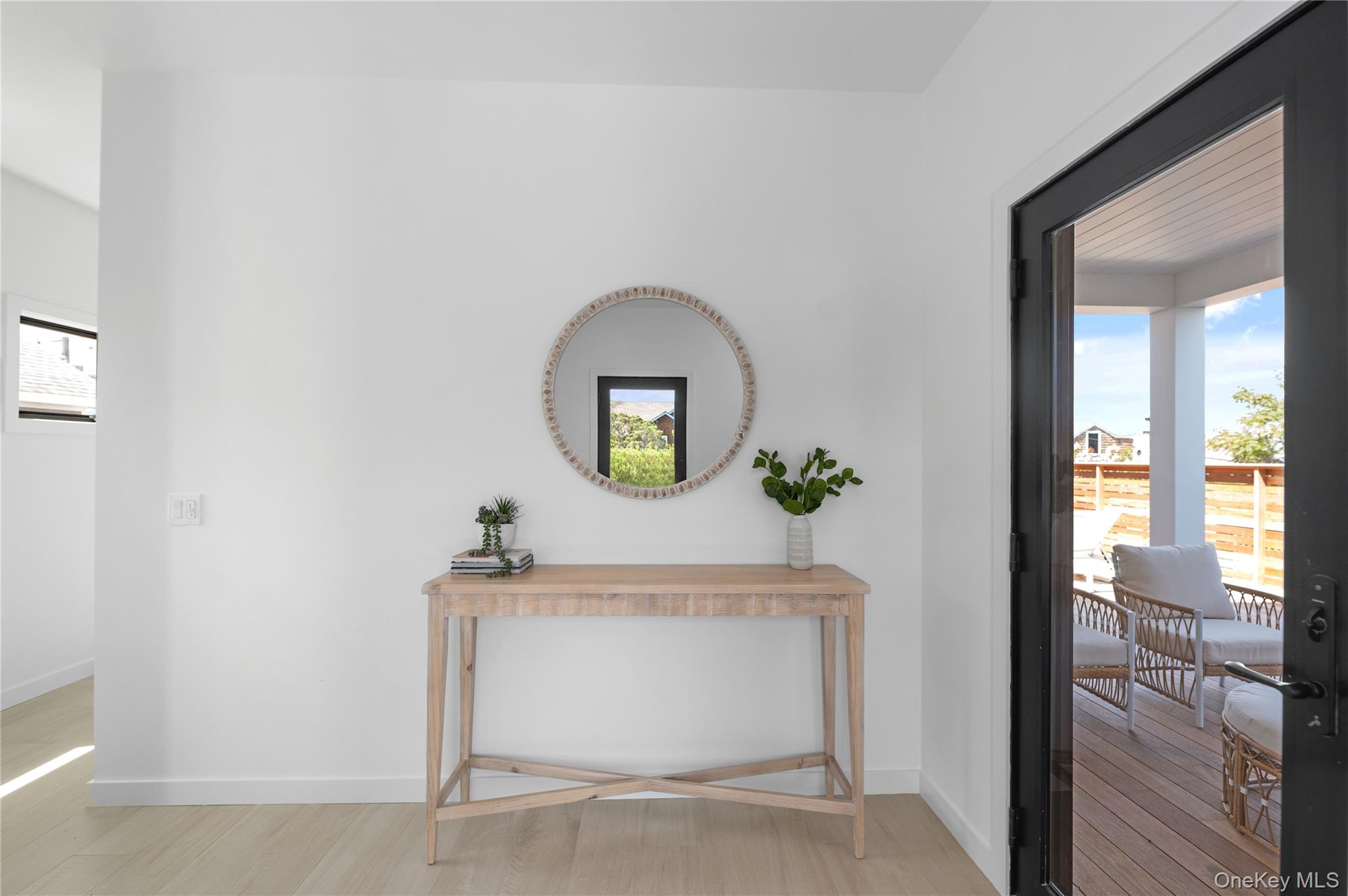 #6 photo, 319 Wilmot Road, サフォーク郡 Ocean Beach , NY 11770