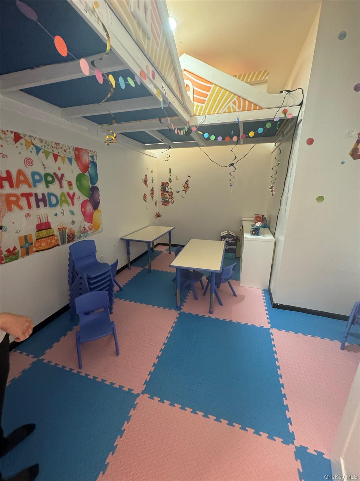 #8 photo, 8912 3rd Avenue, ブルックリン区 Brooklyn , NY 11209