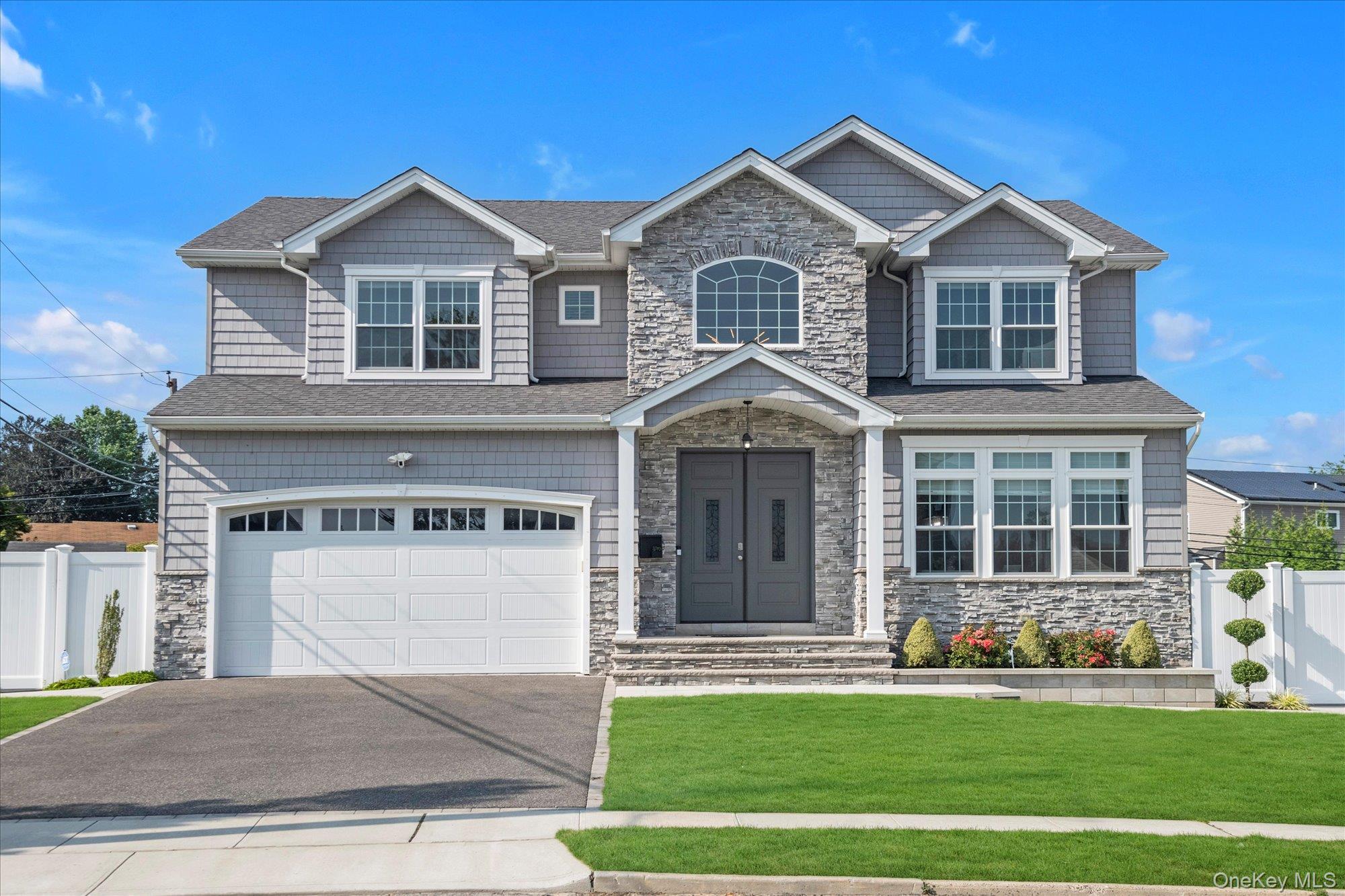 #1 photo, 6 Vera Avenue, नासाउ काउंटी Plainview , NY 11803