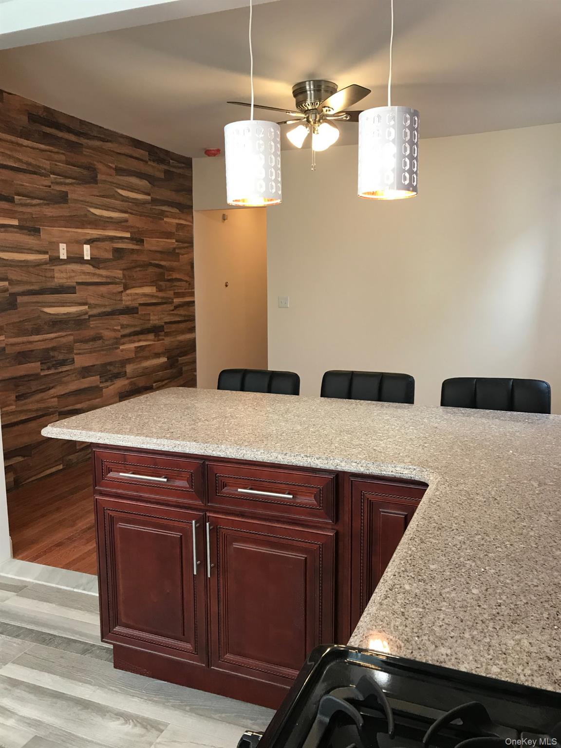 #12 photo, 6119 Madison Street, クイーンズ区 Ridgewood , NY 11385