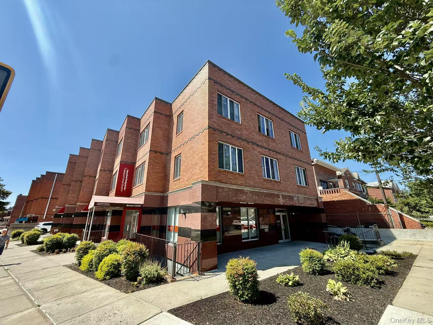 #1 photo, 5804 Main Street, クイーンズ区 Flushing , NY 11355