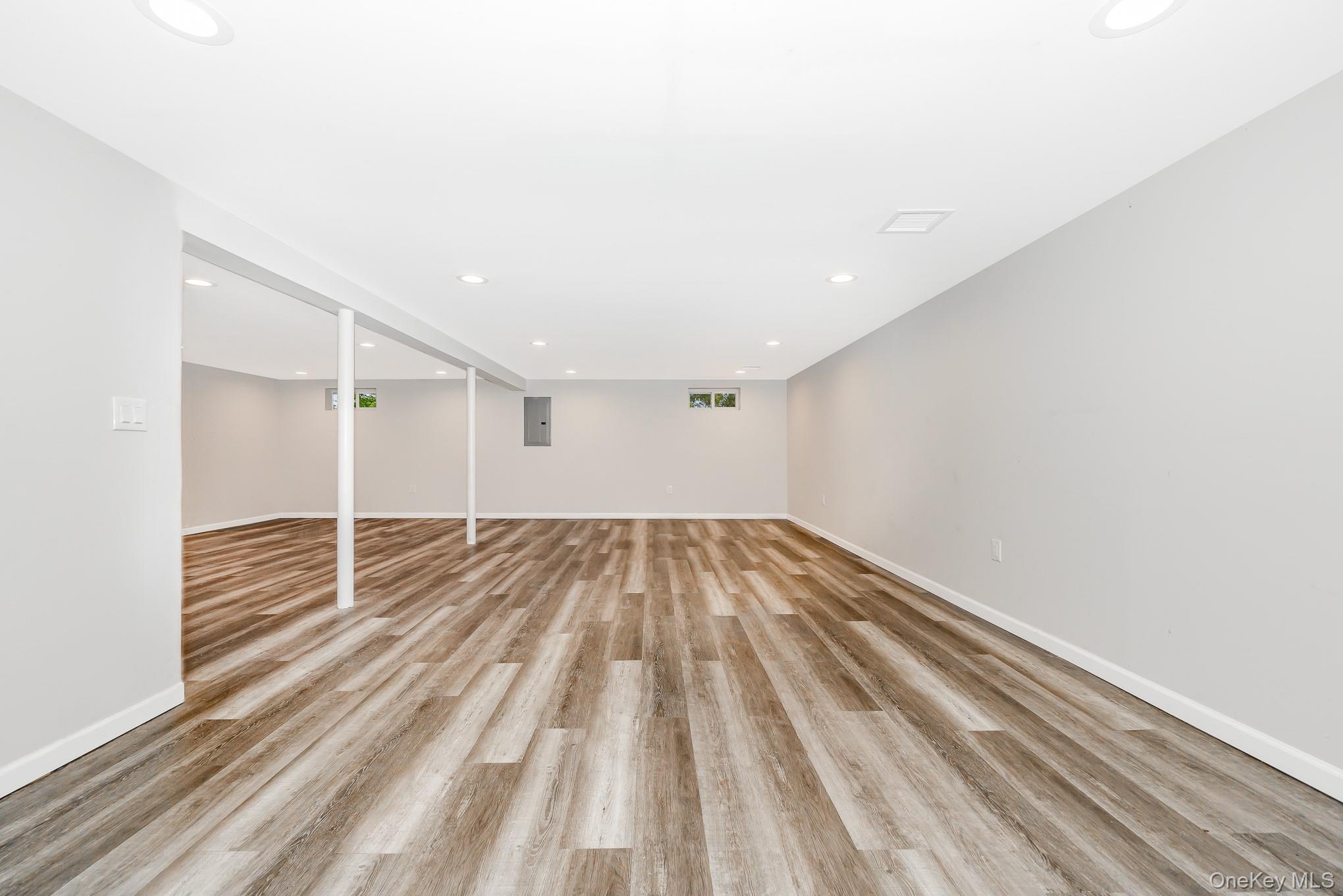 #20 photo, 34 Pinetop Drive, Shirley , NY 11967