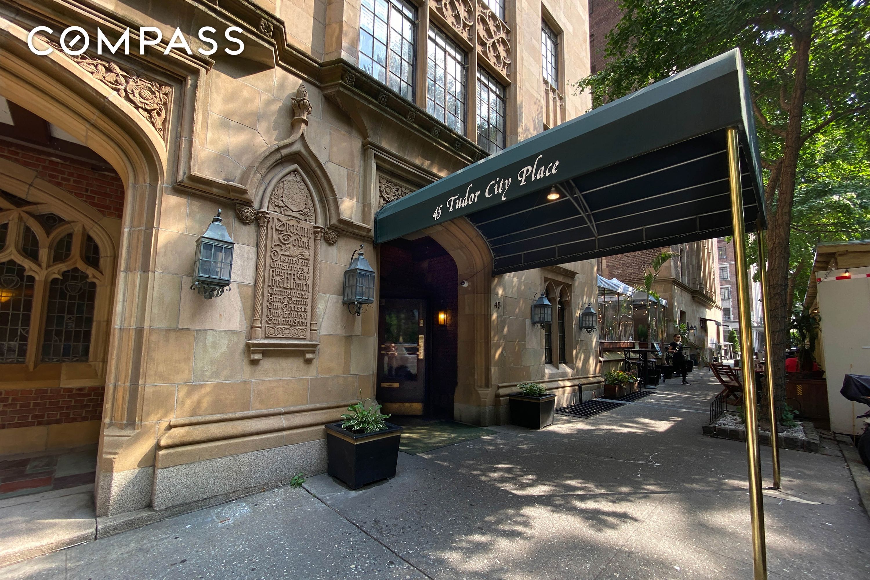 #8 photo, 45 Tudor City Place, マンハッタン Midtown East , NY 10017