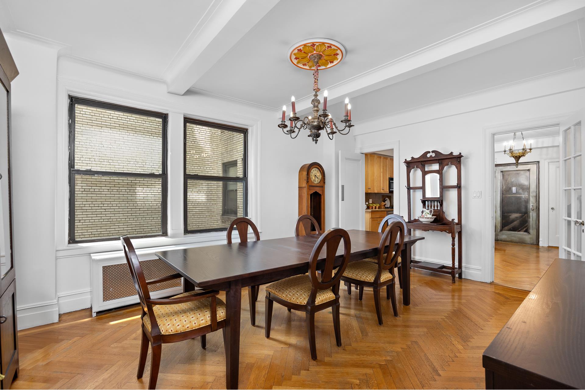 #12 photo, 600 W 111TH Street, マンハッタン Morningside Heights , NY 10025