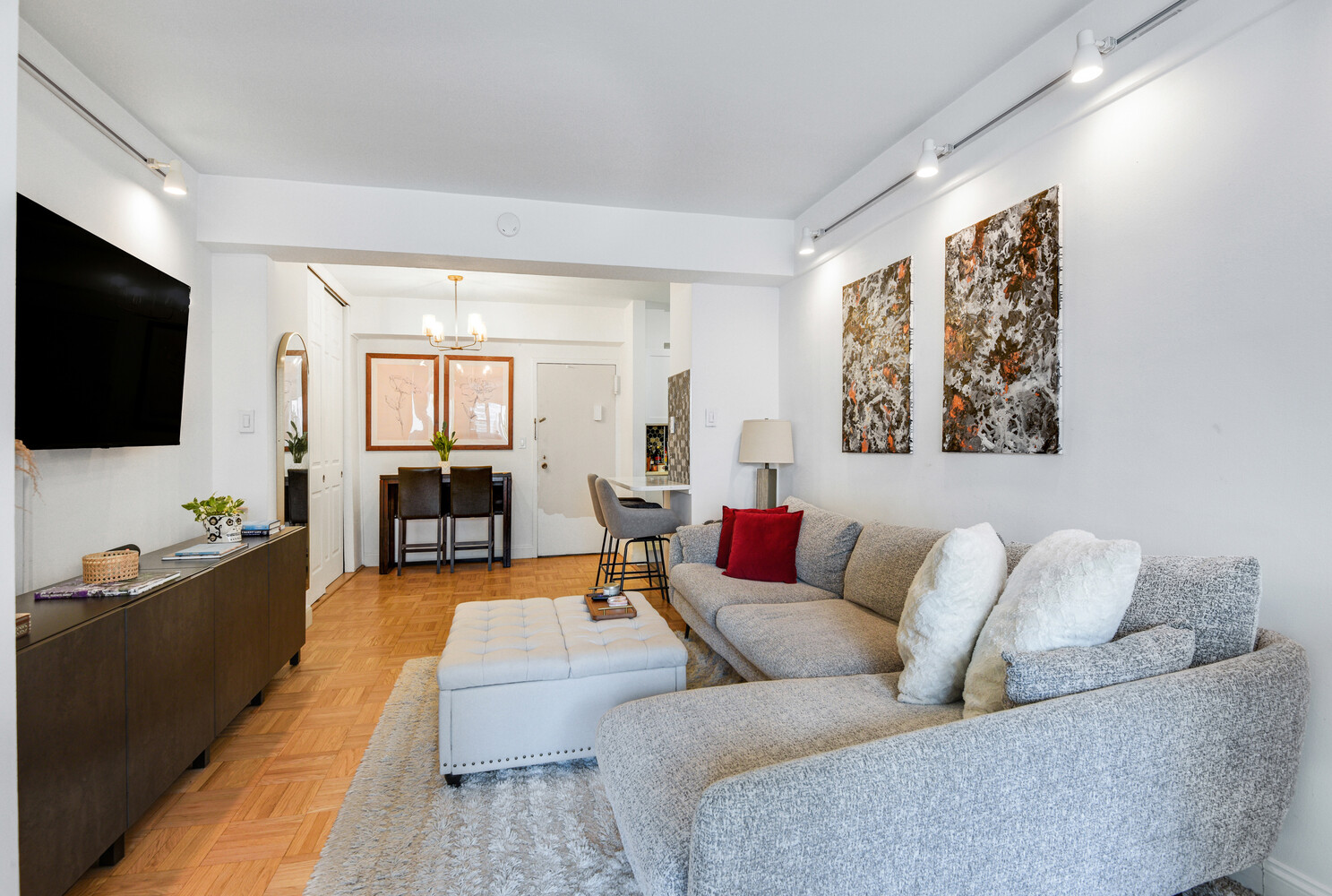 #1 photo, 345 E 56TH Street, मैनहटन Sutton Place , NY 10022