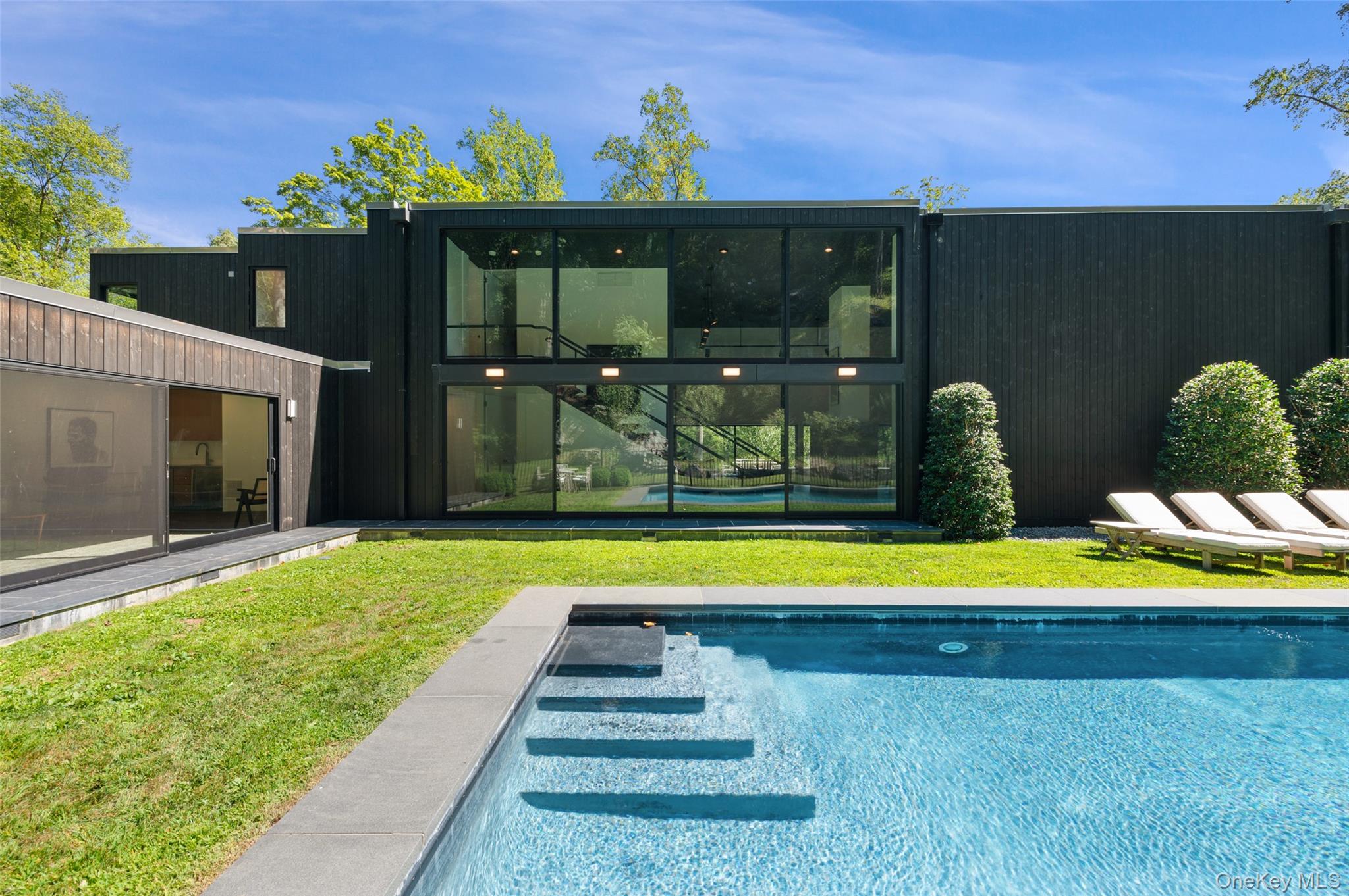 #20 photo, 147 Mianus River Road, Bedford , NY 10506