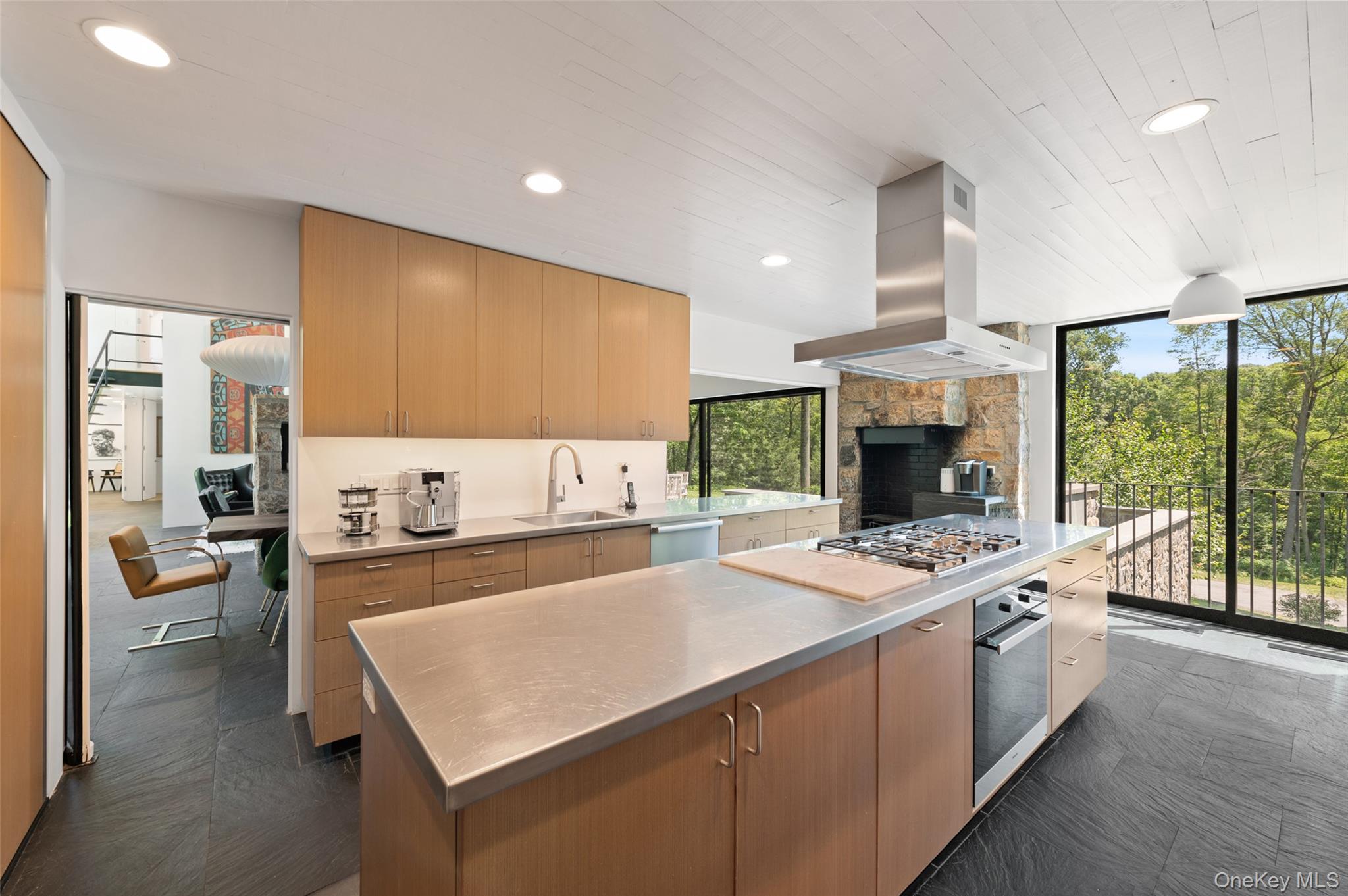 #7 photo, 147 Mianus River Road, Bedford , NY 10506