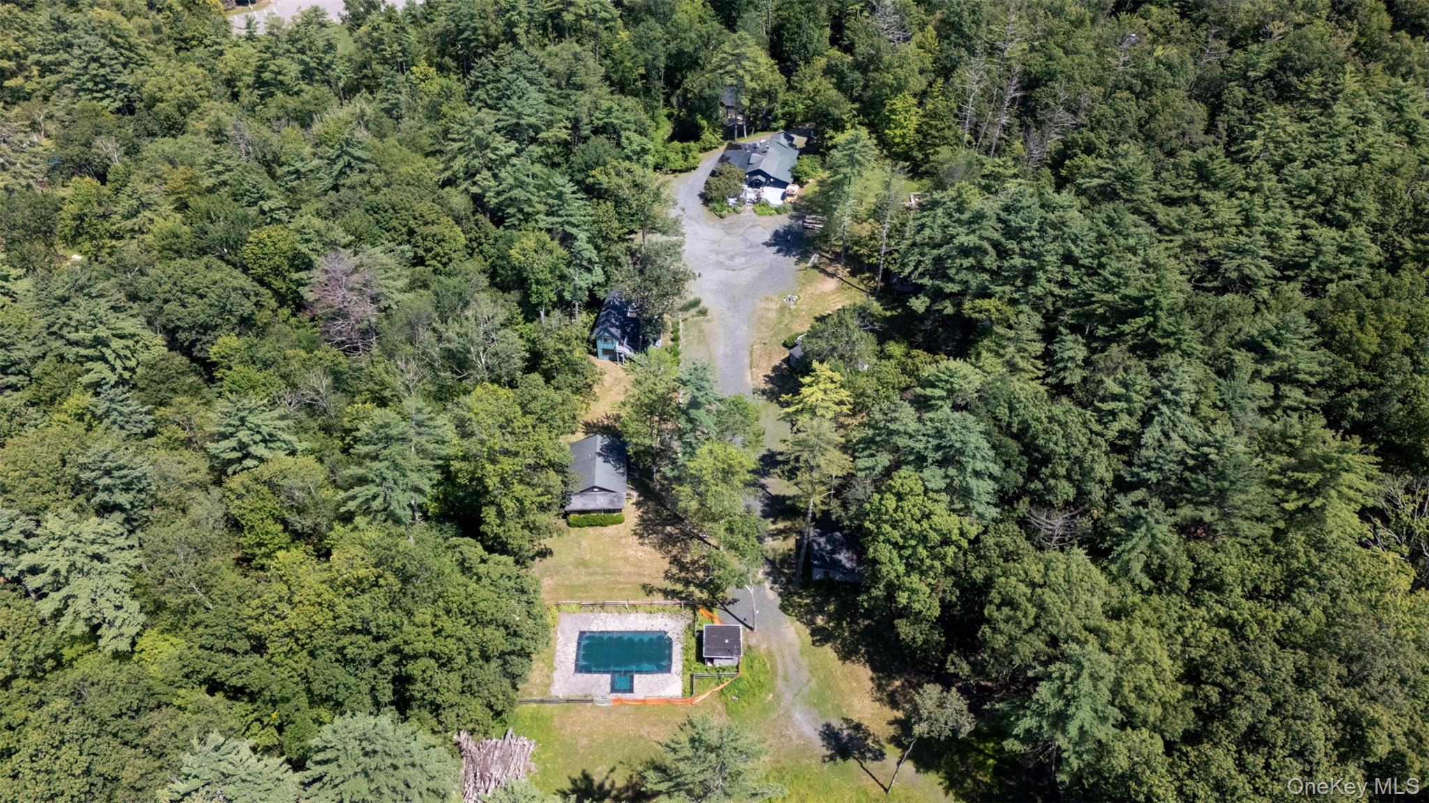 #1 photo, 20 Country Club Lane, Woodstock , NY 12498