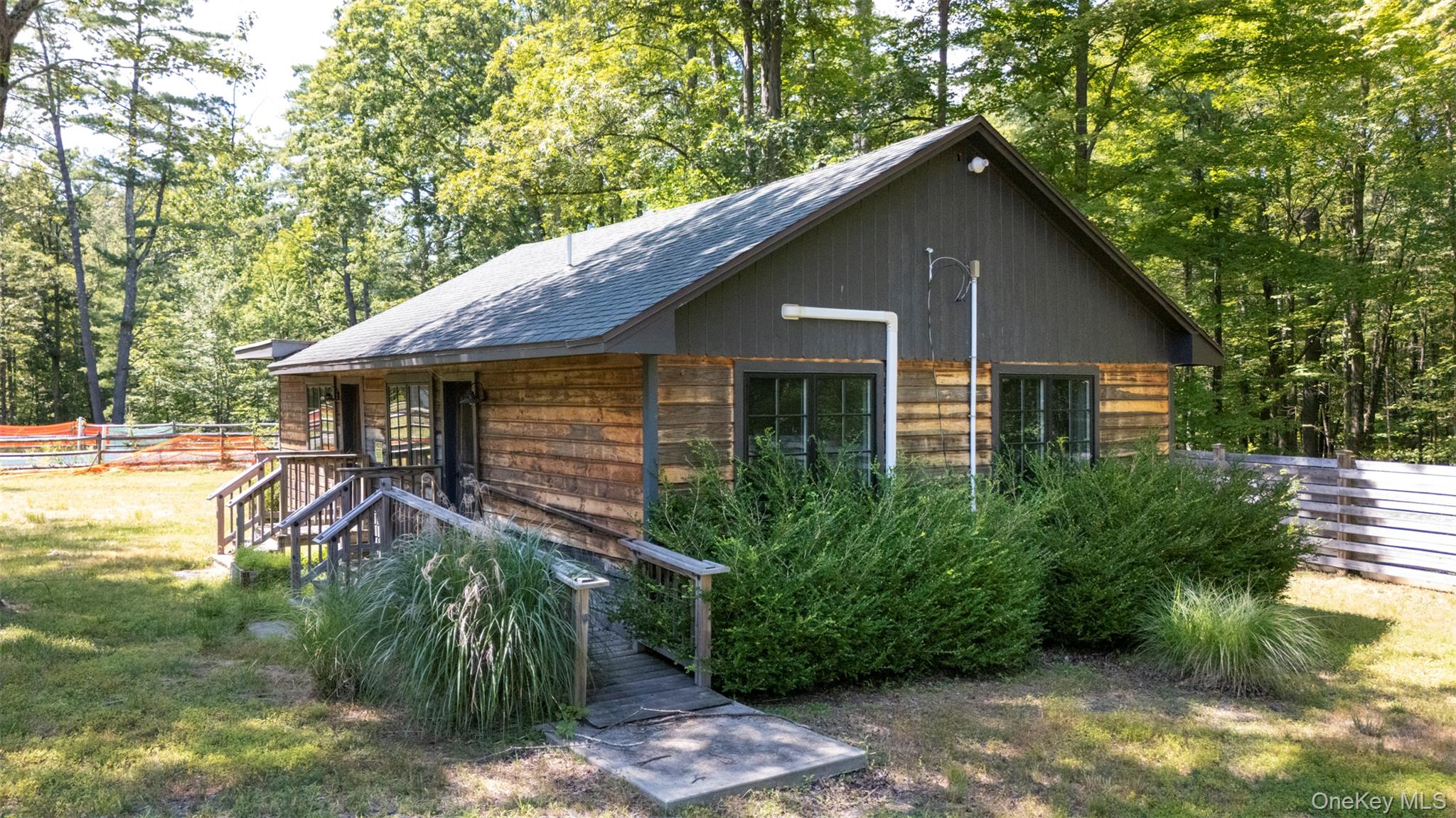 #10 photo, 20 Country Club Lane, Woodstock , NY 12498