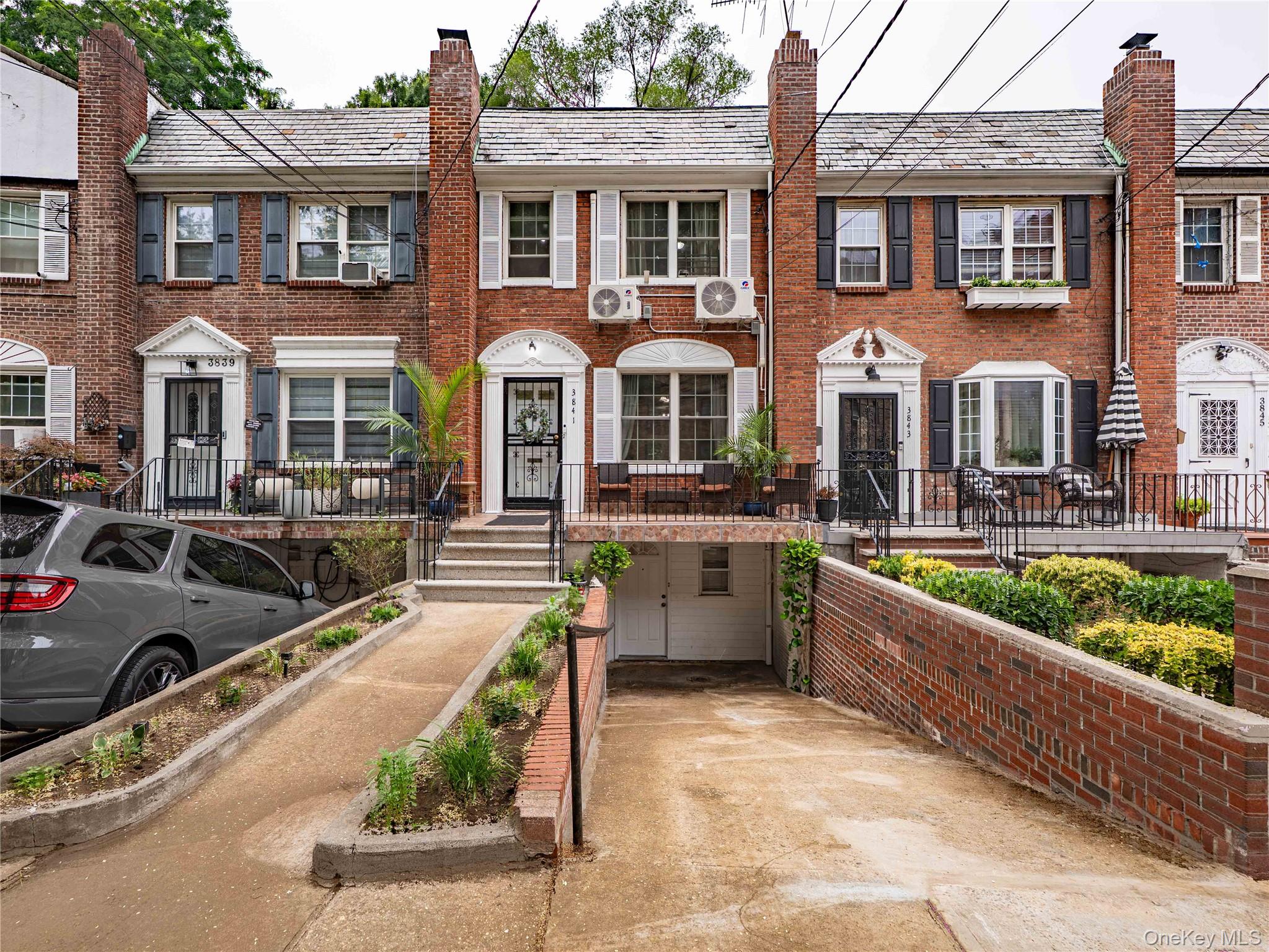 #1 photo, 3841 Bailey Avenue, Bronx , NY 10463