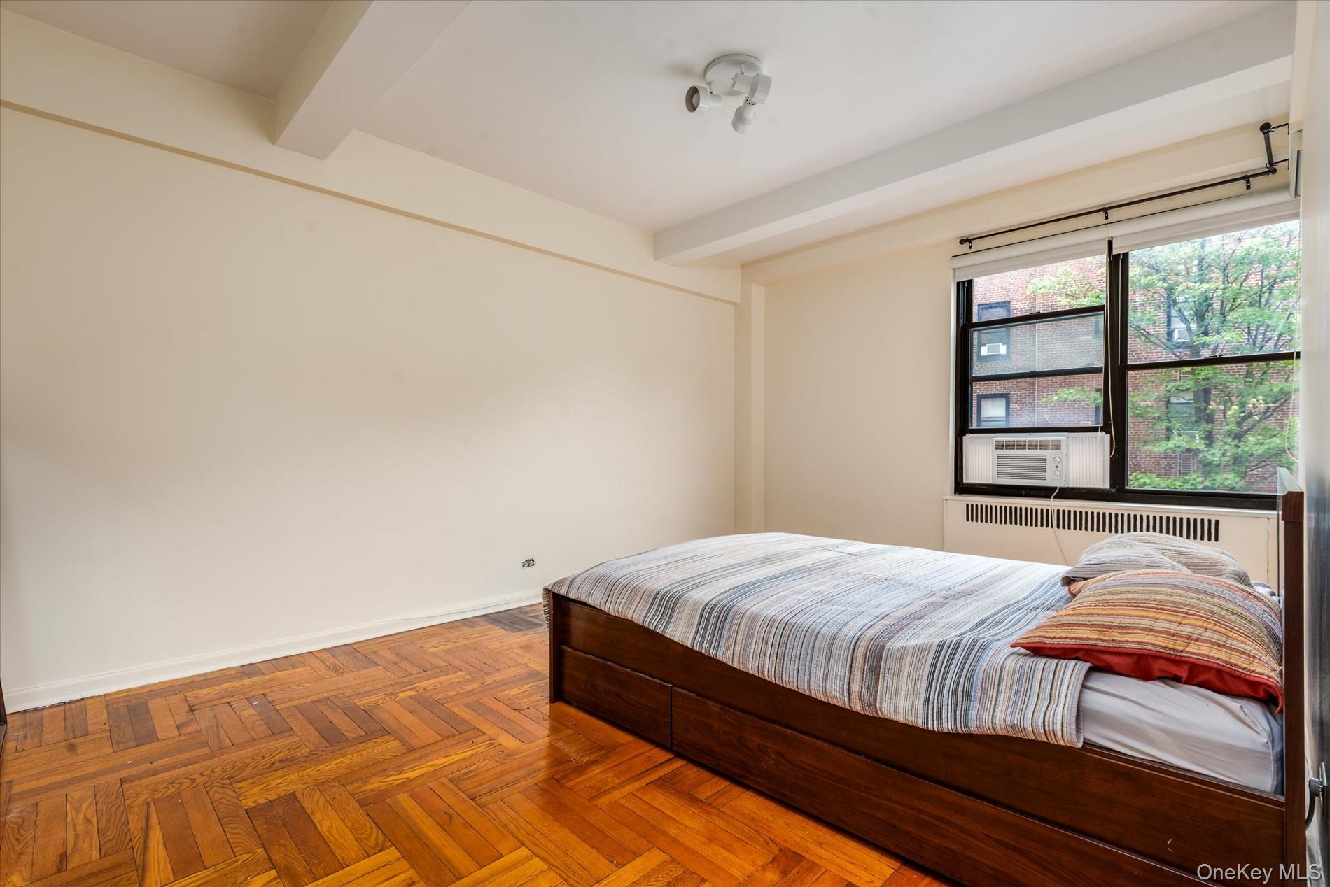 #10 photo, 72 Park Terrace West, マンハッタン New York (Manhattan) , NY 10034