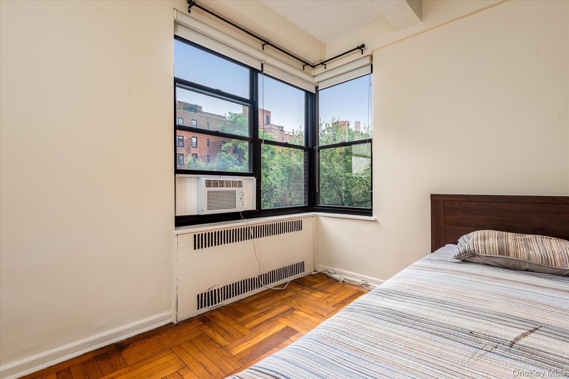 #11 photo, 72 Park Terrace West, マンハッタン New York (Manhattan) , NY 10034