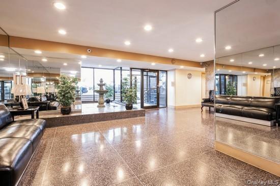 #14 photo, 665 Thwaites Place, ブロンクス区 Bronx , NY 10467