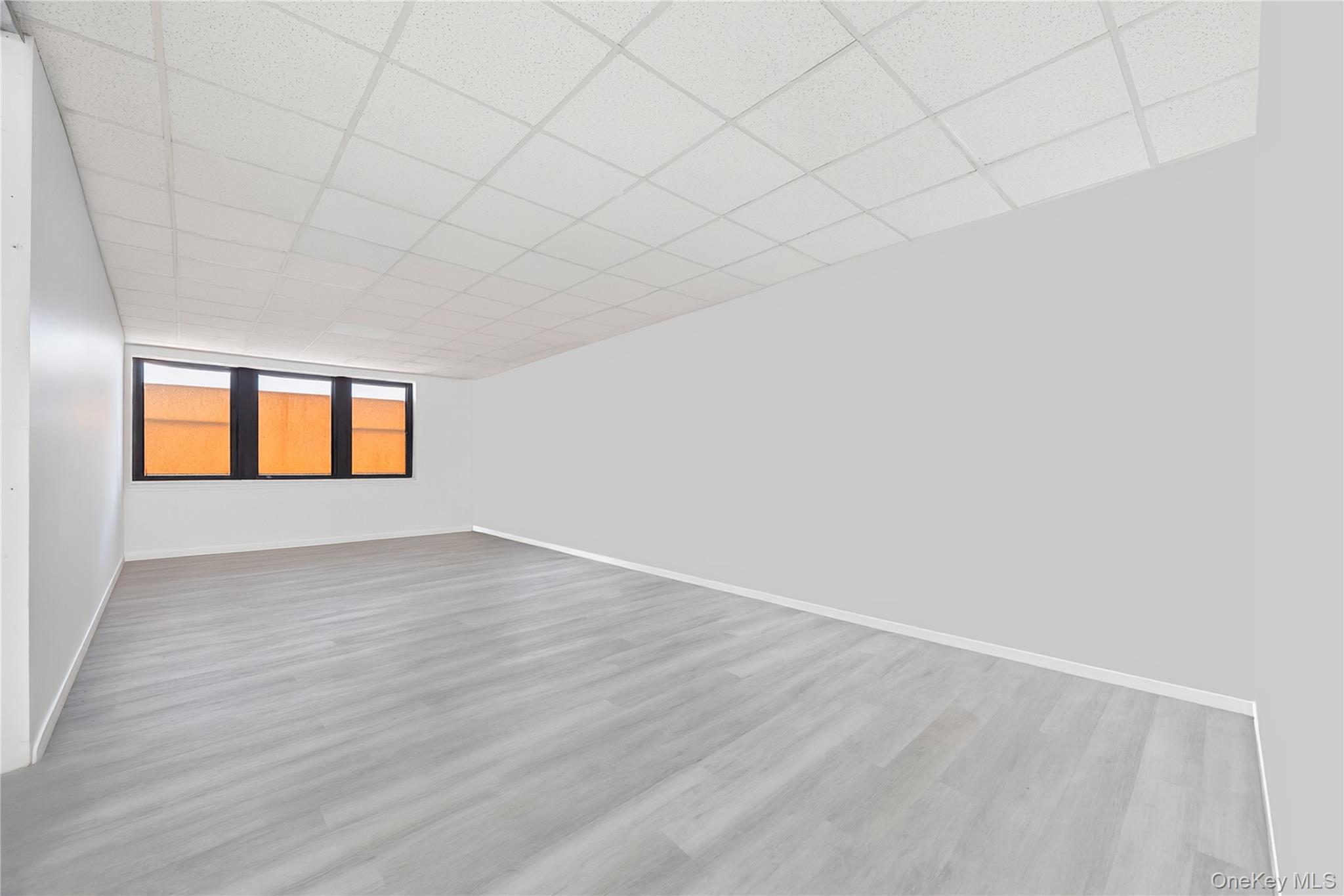 #1 photo, 213-16 39th, Bayside , NY 11361