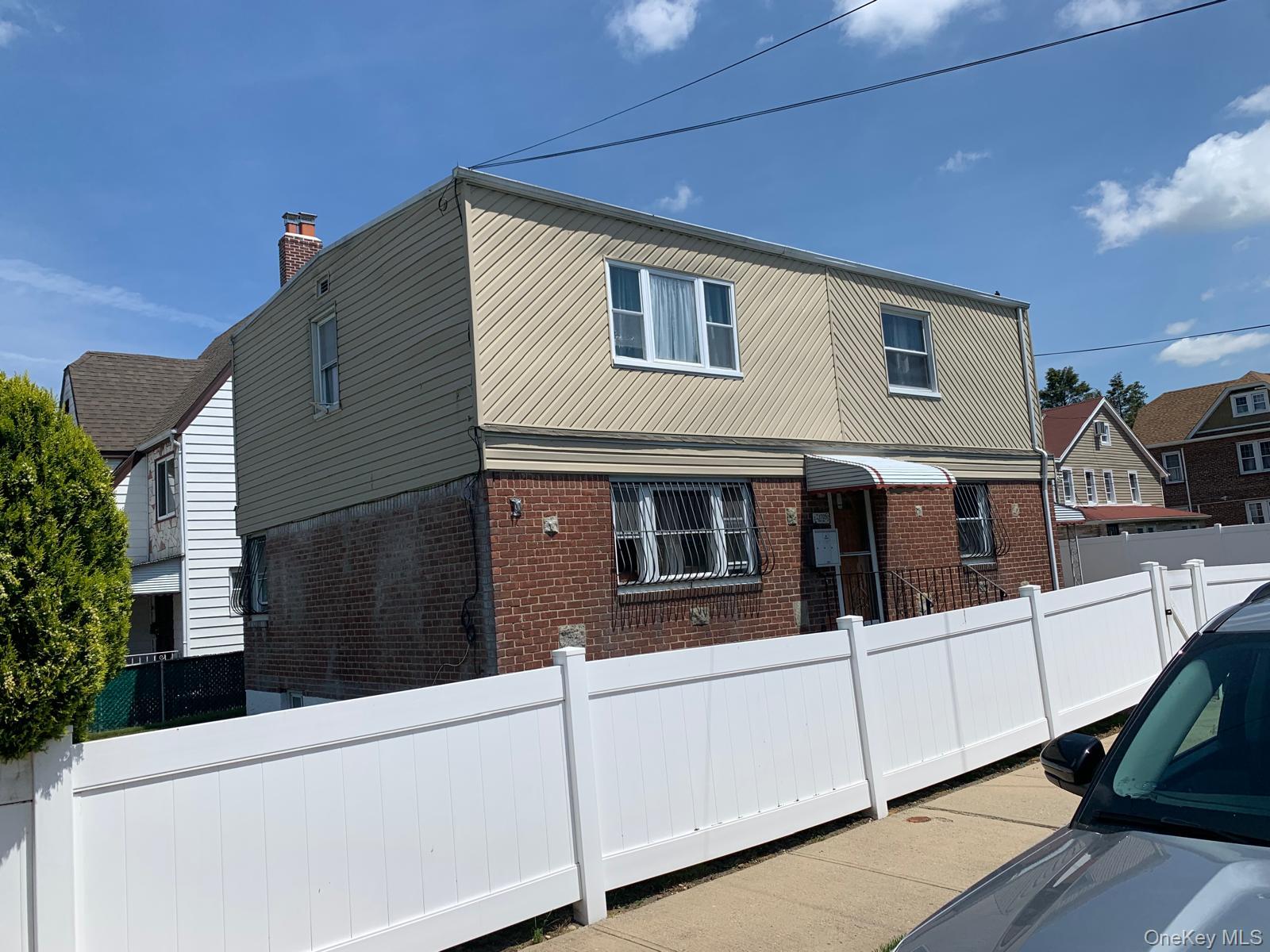 #1 photo, 217-05 104th Avenue, クイーンズ区 Queens Village , NY 11429