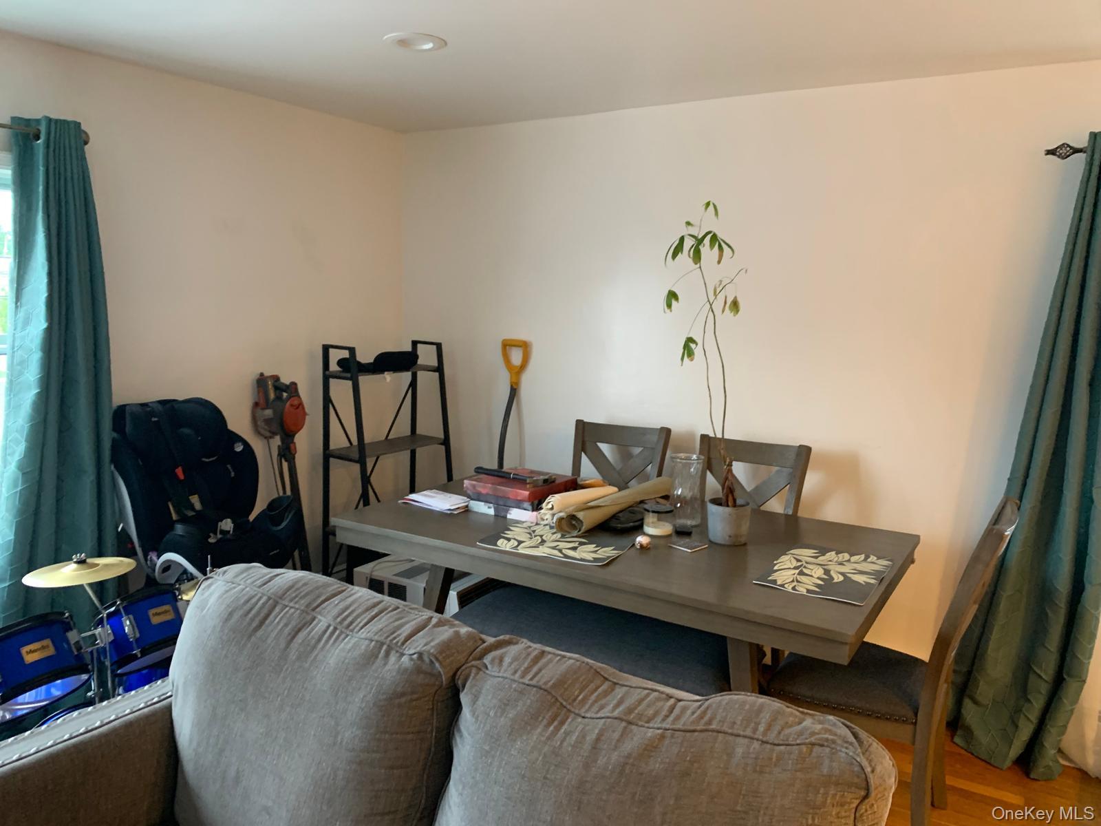 #11 photo, 217-05 104th Avenue, クイーンズ区 Queens Village , NY 11429