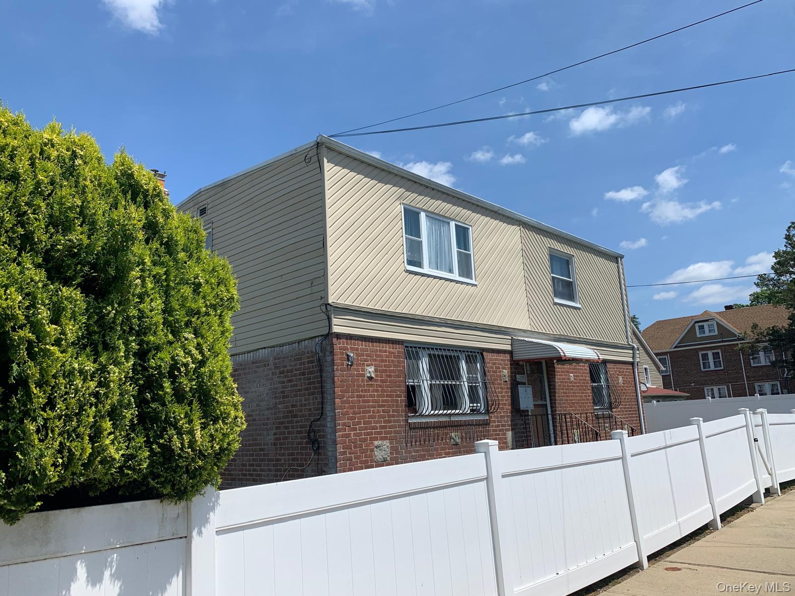 #5 photo, 217-05 104th Avenue, クイーンズ区 Queens Village , NY 11429