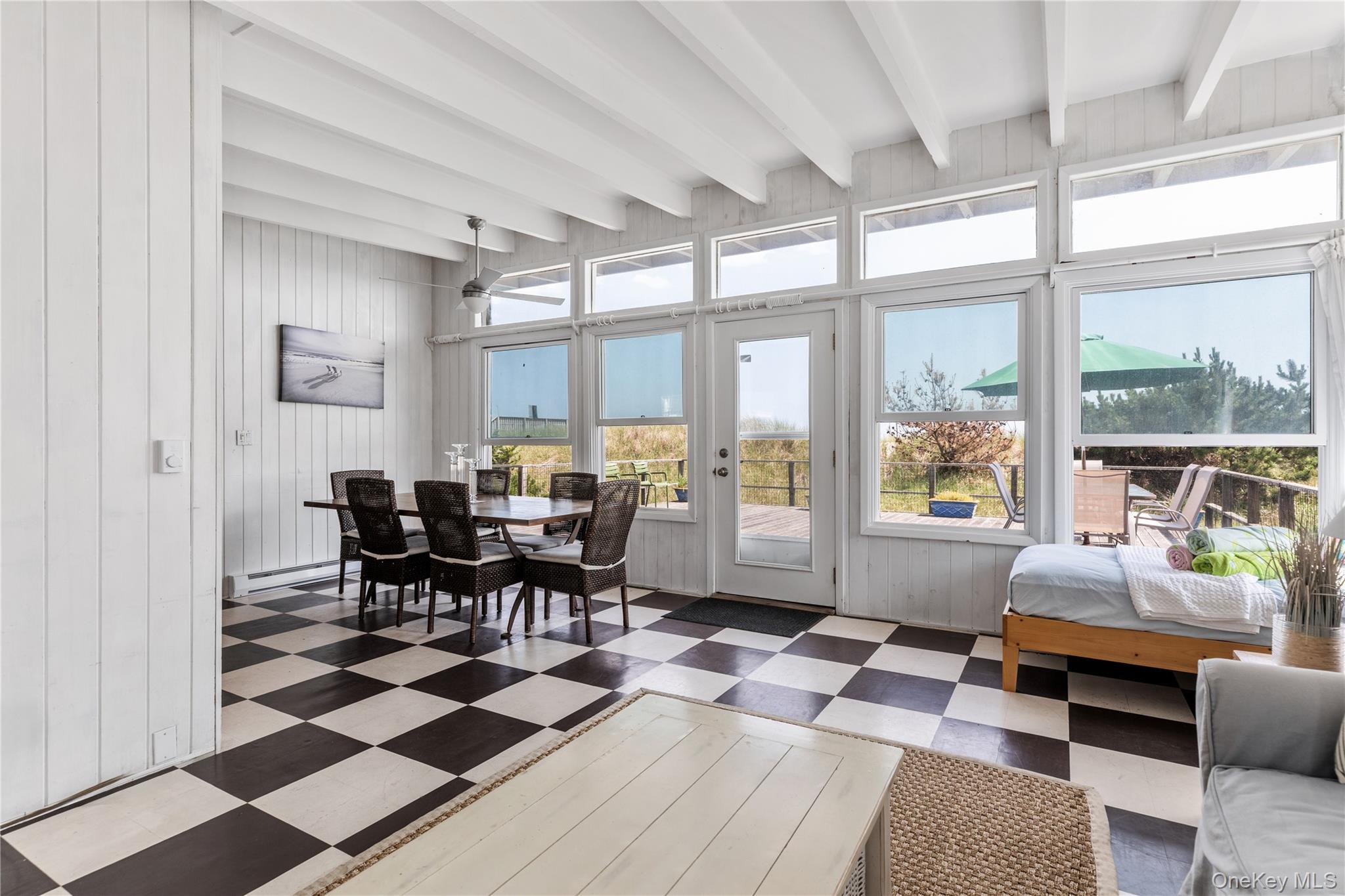 #5 photo, 59 Laurel Avenue, サフォーク郡 Seaview , NY 11770