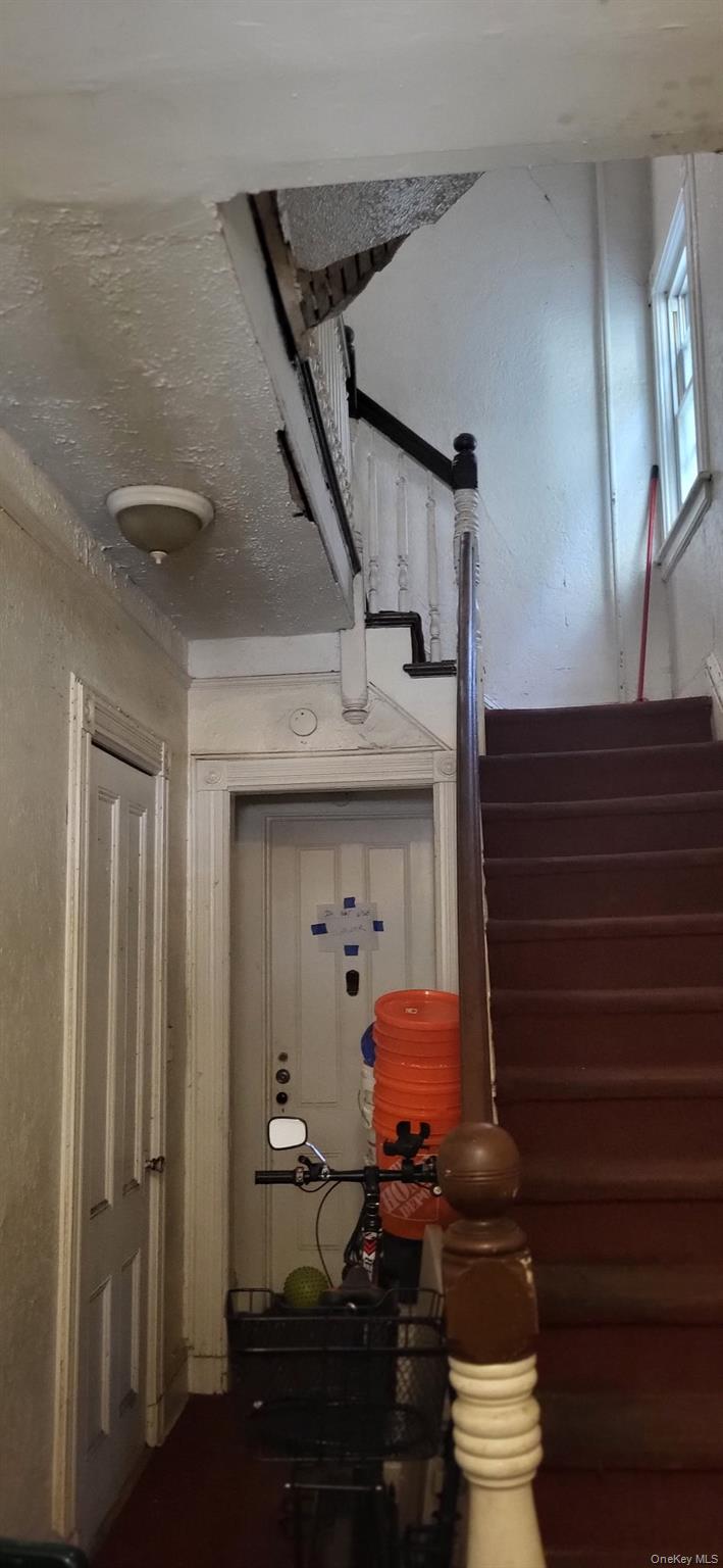 #1 photo, 122 N Terr Terrace, Mount Vernon , NY 10550