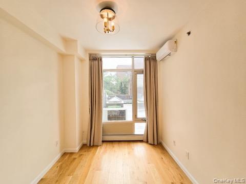 #10 photo, 9508 65th Road, クイーンズ区 Rego Park , NY 11374