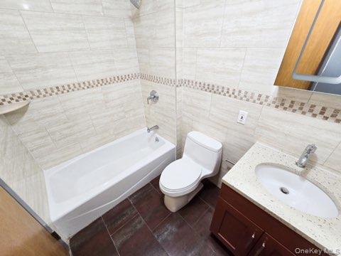 #9 photo, 9508 65th Road, クイーンズ区 Rego Park , NY 11374