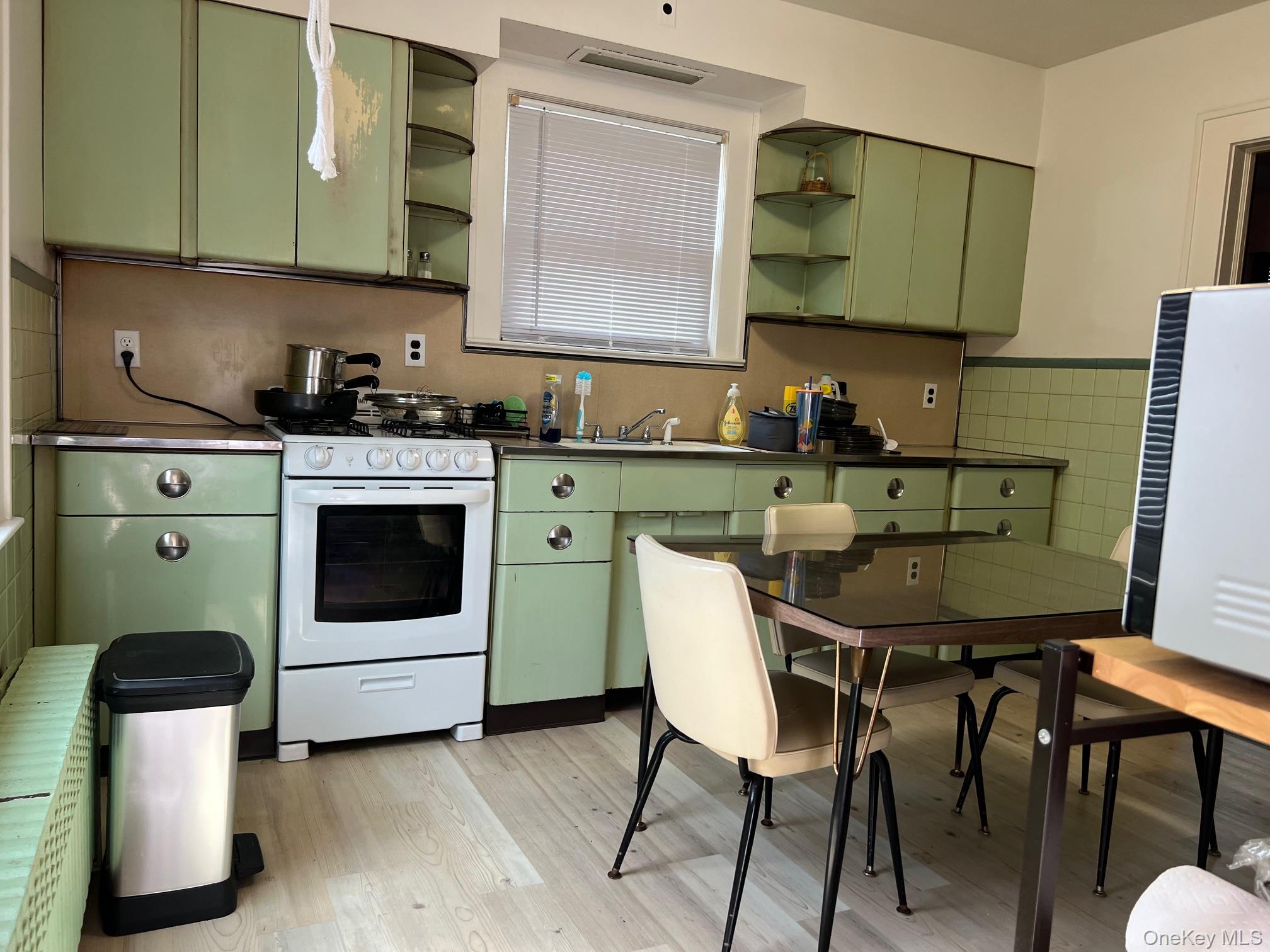 #12 photo, 25 Wayne Avenue, West Haverstraw , NY 10993