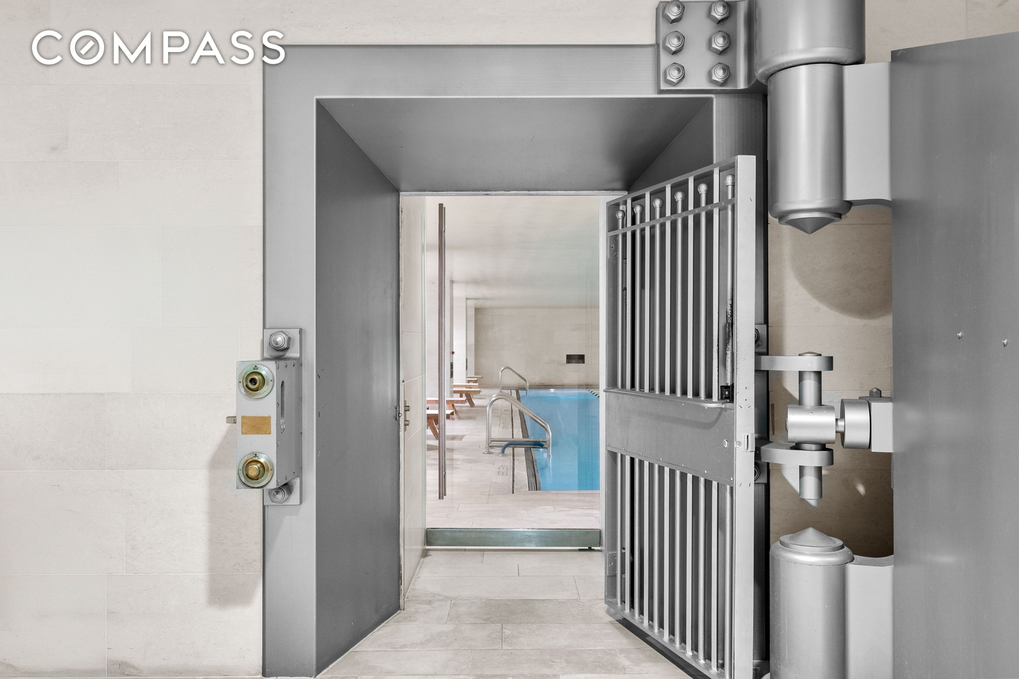 #12 photo, 20 Pine Street, マンハッタン Financial District , NY 10005