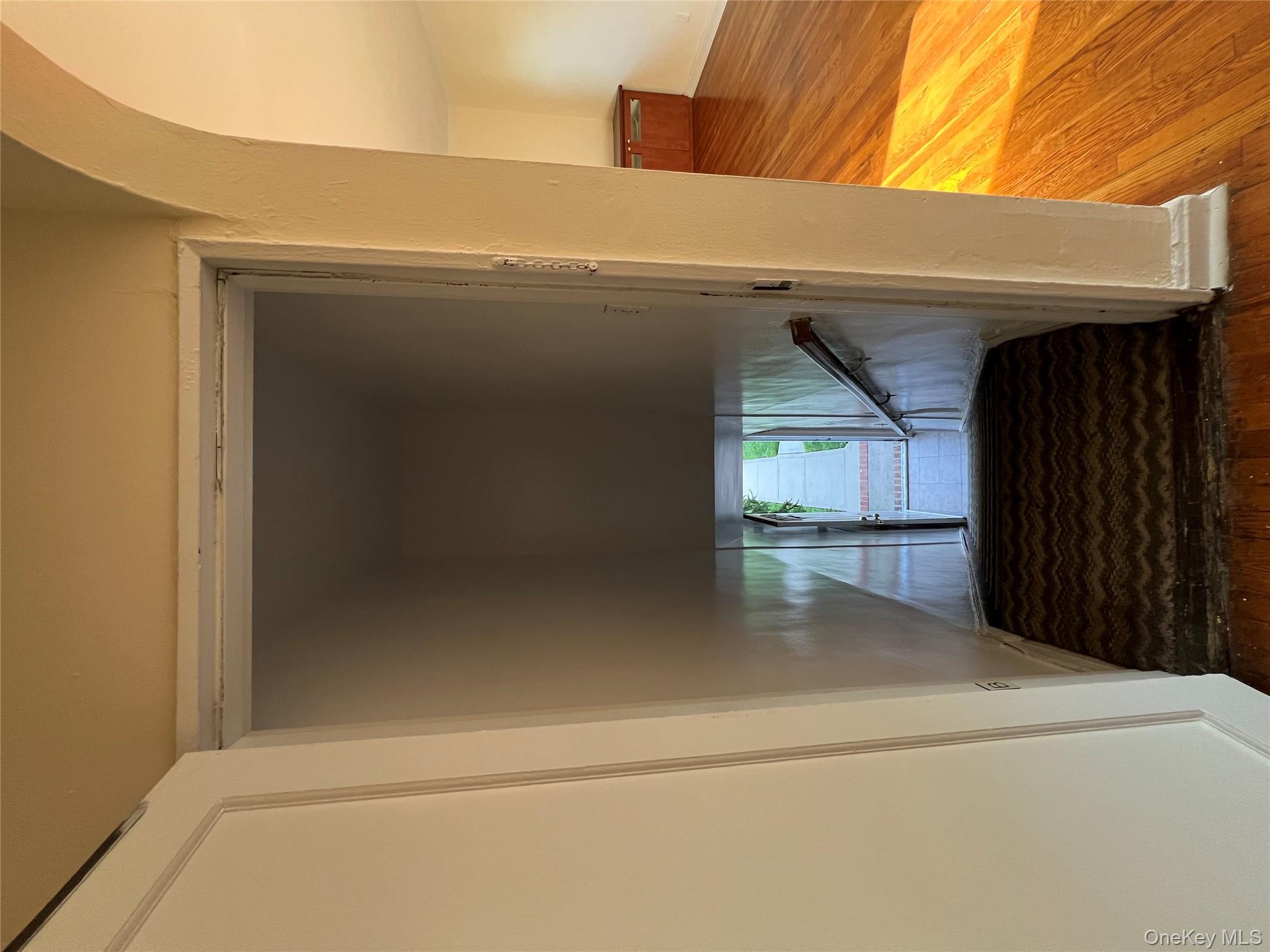 #4 photo, 203-07 35th Avenue, クイーンズ区 Bayside , NY 11361