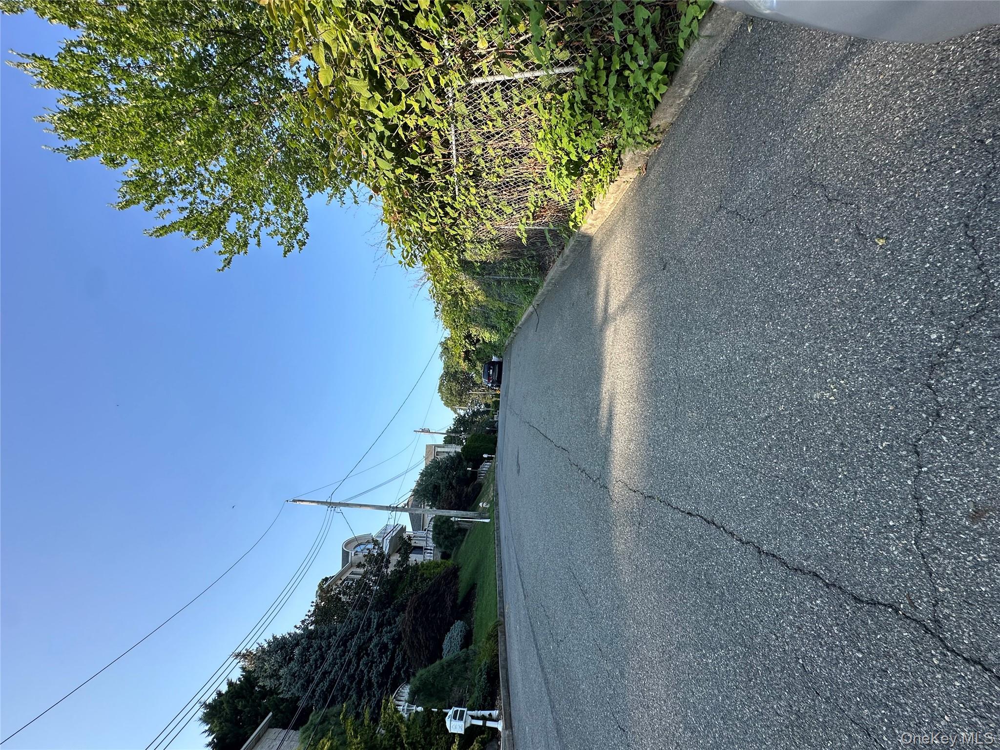 #3 photo, 1 Douglas Court, スタテンアイランド Staten Island , NY 