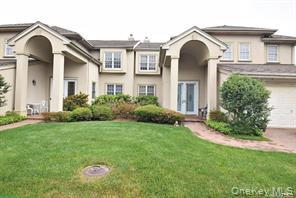 #1 photo, 262 Altessa Boulevard, सफ़ोक काउंटी Melville , NY 11747