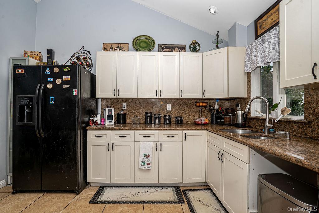 #5 photo, 42 Hendrickson Avenue, नासाउ काउंटी Lynbrook , NY 11563