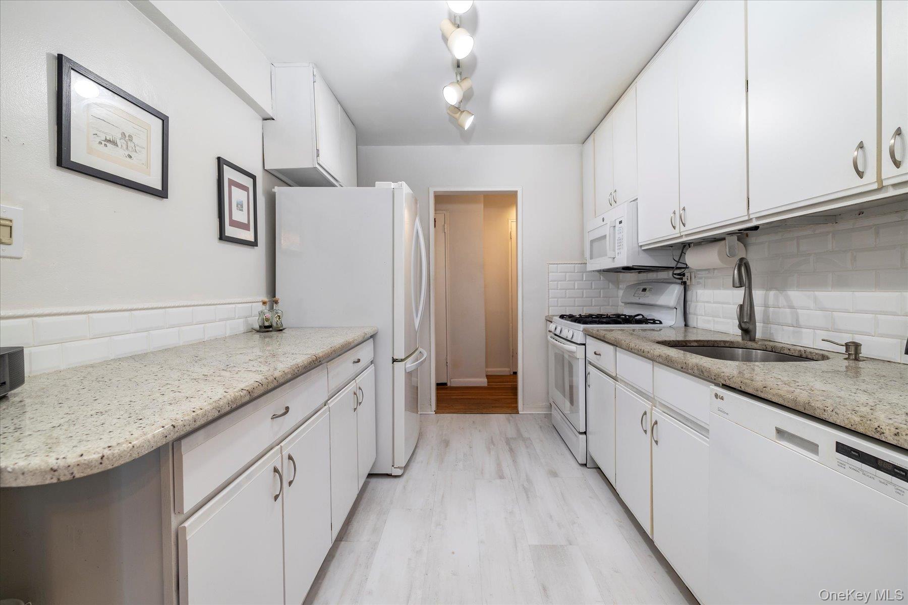 #10 photo, 522 Shore Road, ナッソー郡 Long Beach , NY 11561