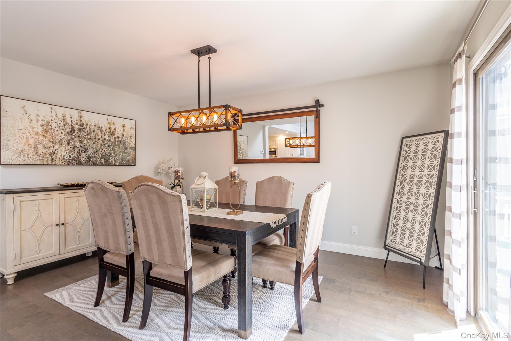 #12 photo, 64 Jeremy Circle, サフォーク郡 Nesconset , NY 11767